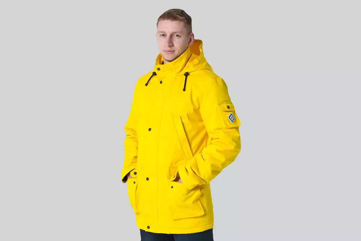 Мужская демисезонная парка Storm Winter Parka в желтом цвете